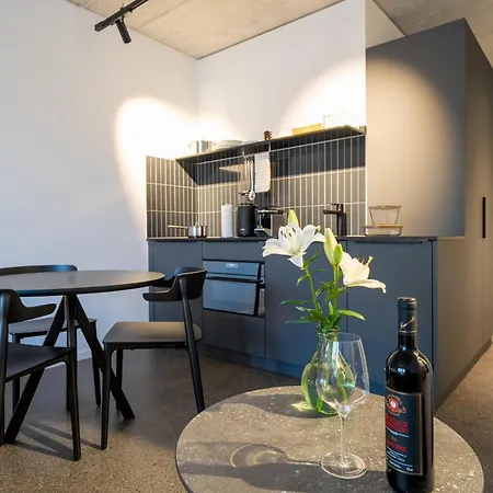 Hotel apartamentowy Il Momento Expo - Self Check-in Berno