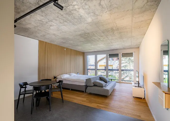 Il Momento Expo ברן